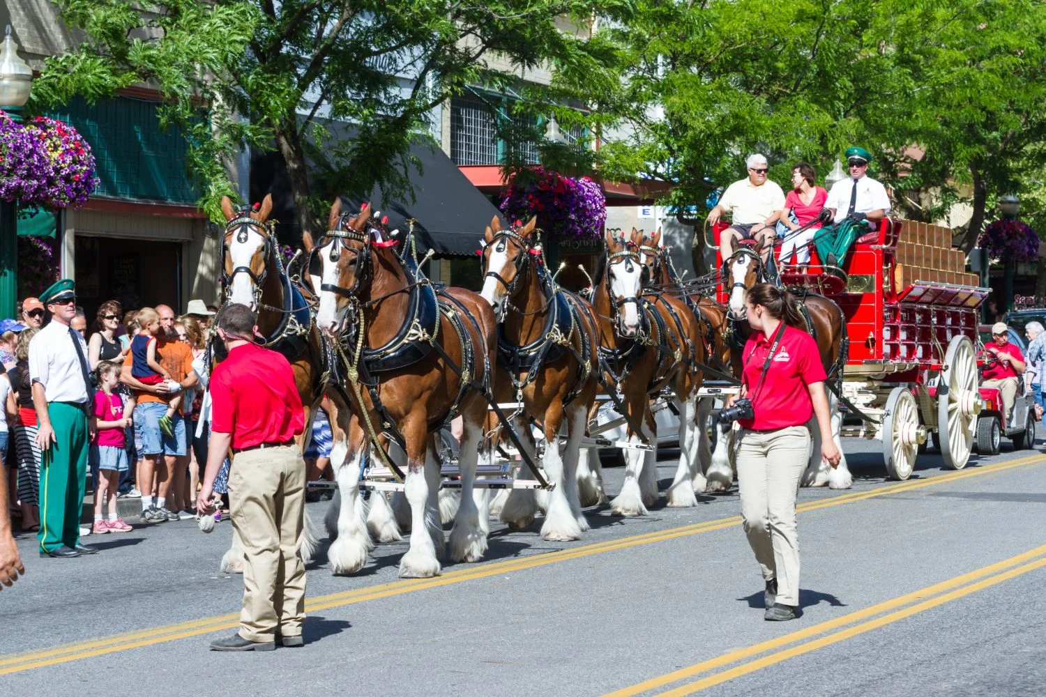 Longview Holiday Parade & Civic Circle Tree Lighting 2026
